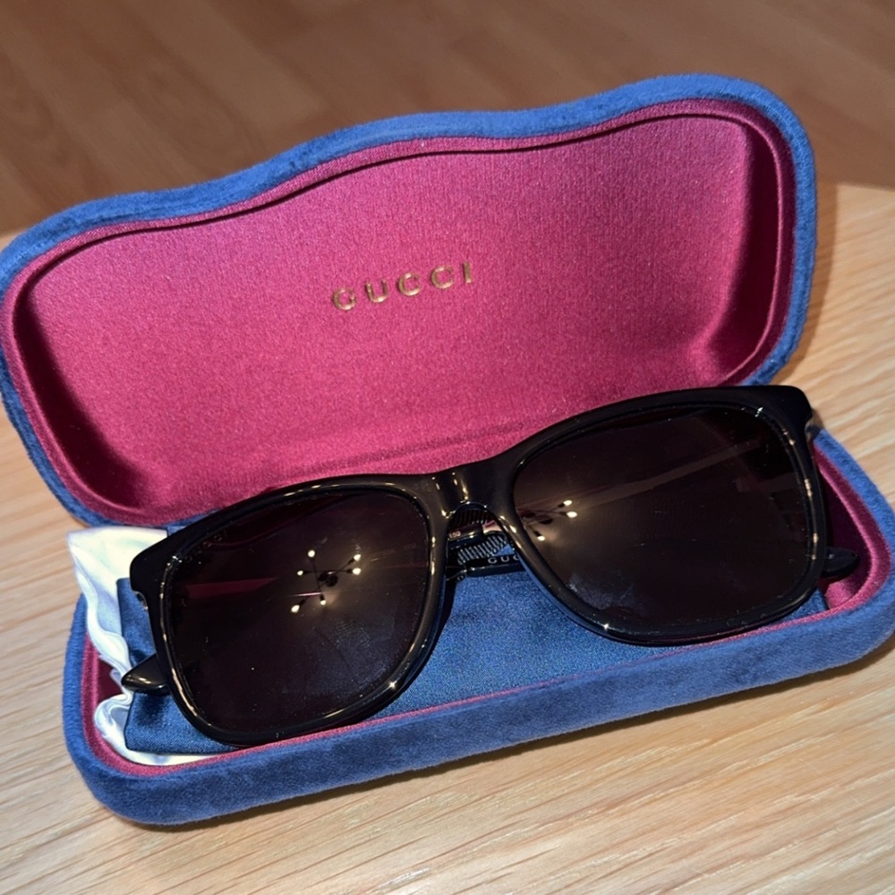 Gucci men’s sunglasses